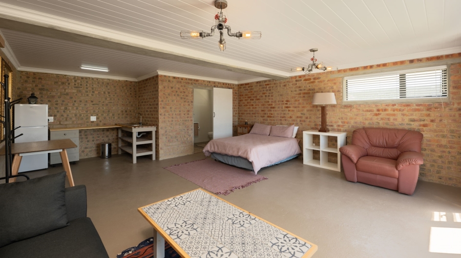 To Let 3 Bedroom Property for Rent in Agulhas Western Cape